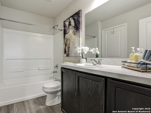 Image 11 of 19 For 6903 Cozy Run