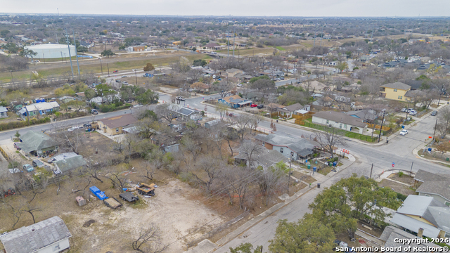 Image 12 of 14 For 142 Elson Ave