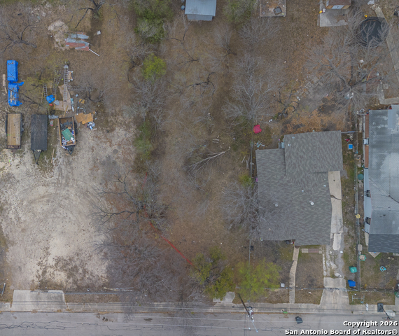 Image 7 of 14 For 142 Elson Ave