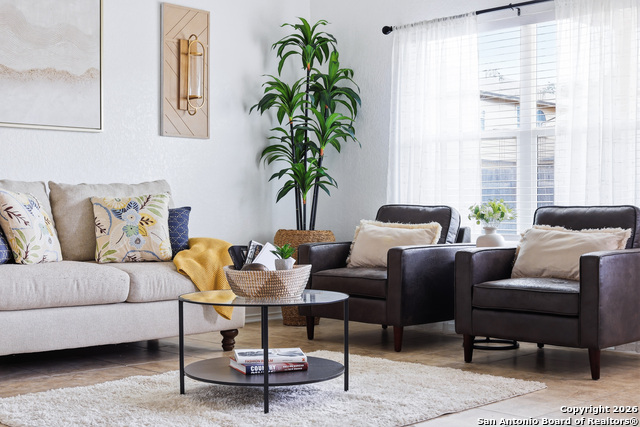 Image 10 of 37 For 5918 Pearl Pass