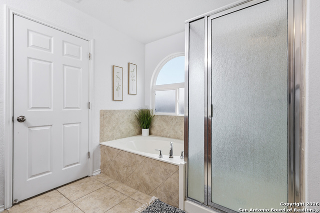 Image 25 of 37 For 5918 Pearl Pass