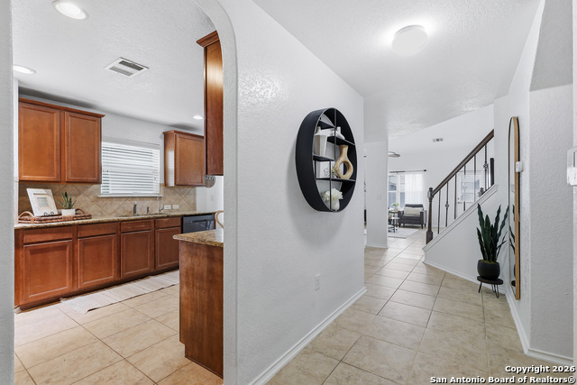 Image 6 of 37 For 5918 Pearl Pass