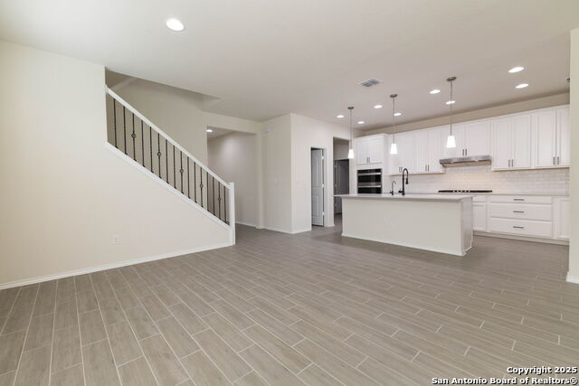 Image 10 of 36 For 353 Aberdeen