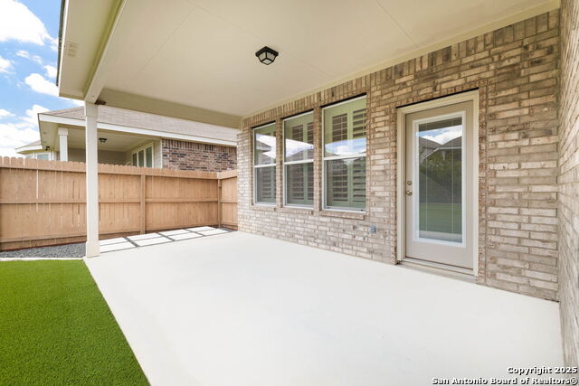 Image 32 of 36 For 353 Aberdeen