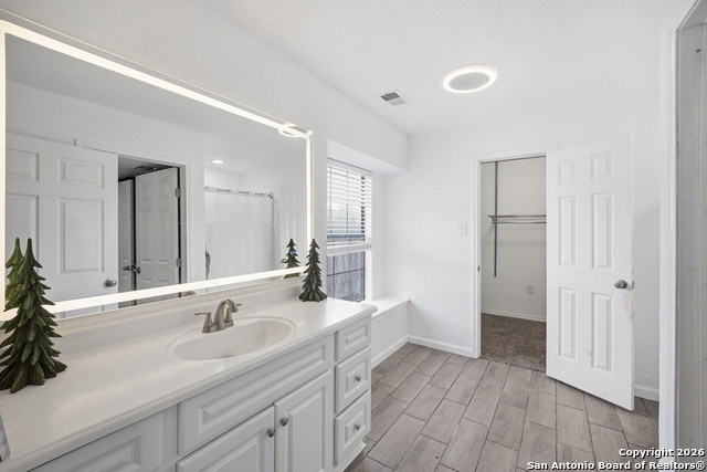 Image 15 of 34 For 301 Cypressgarden