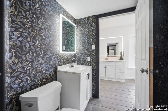 Image 17 of 34 For 301 Cypressgarden