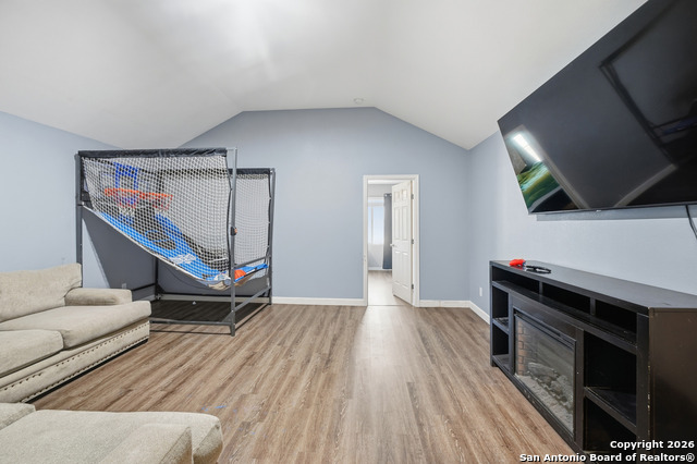 Image 25 of 34 For 301 Cypressgarden