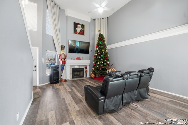 Image 9 of 34 For 301 Cypressgarden