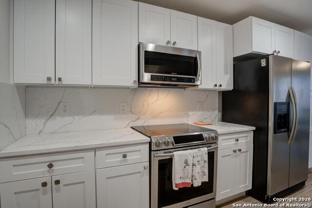 Image 15 of 36 For 1407 Saint Andrews  0