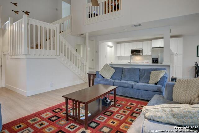 Image 9 of 36 For 1407 Saint Andrews  0