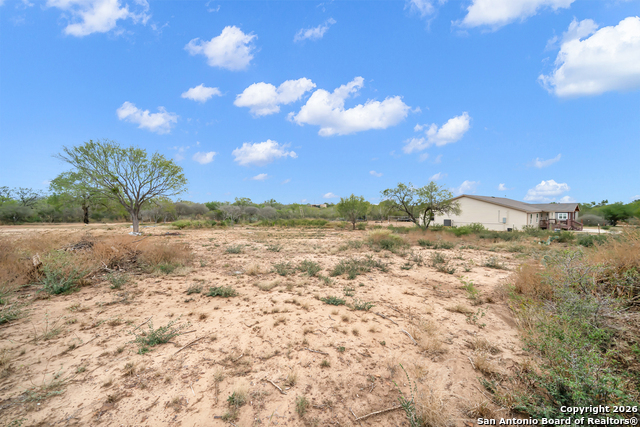 Details for 138 County Road 2665, Devine, TX 78016
