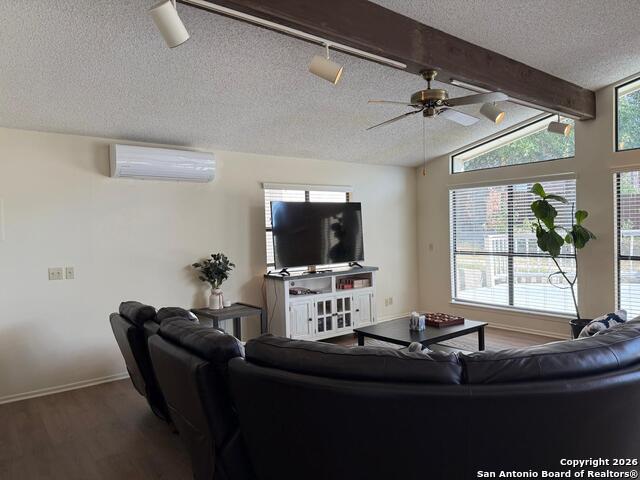 Image 14 of 44 For 3714 Litchfield Dr.