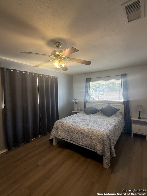 Image 22 of 44 For 3714 Litchfield Dr.