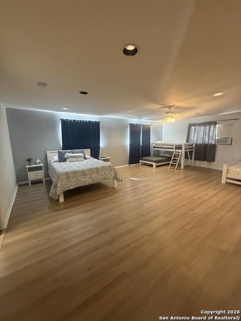 Image 39 of 44 For 3714 Litchfield Dr.