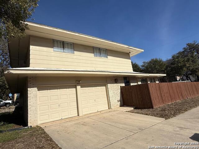 Image 5 of 44 For 3714 Litchfield Dr.