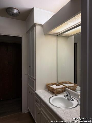 Image 9 of 44 For 3714 Litchfield Dr.