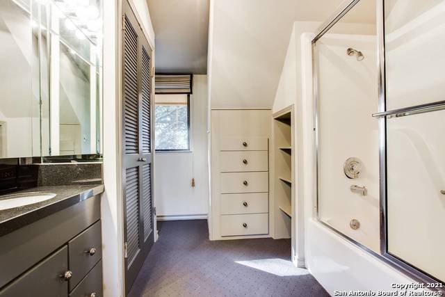 Image 7 of 14 For 6801 West Avenue