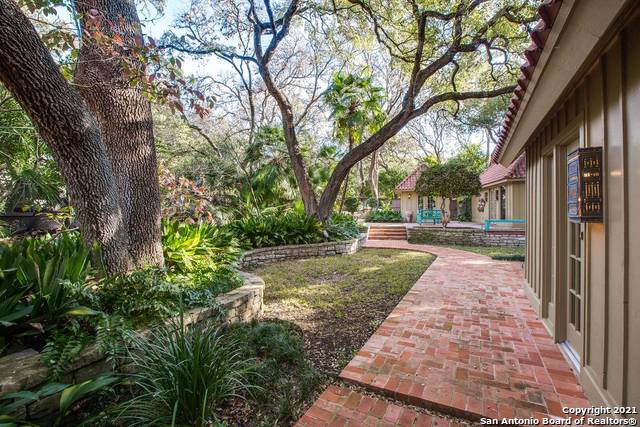 Image 8 of 14 For 6801 West Avenue