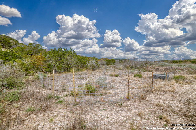Listing photo id 3 for 25 Sd 65065 Dusty Rose Ranch
