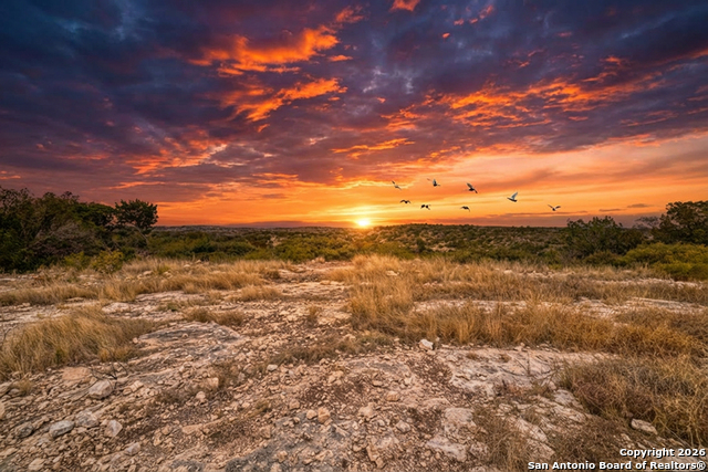 Listing photo id 57 for 25 Sd 65065 Dusty Rose Ranch