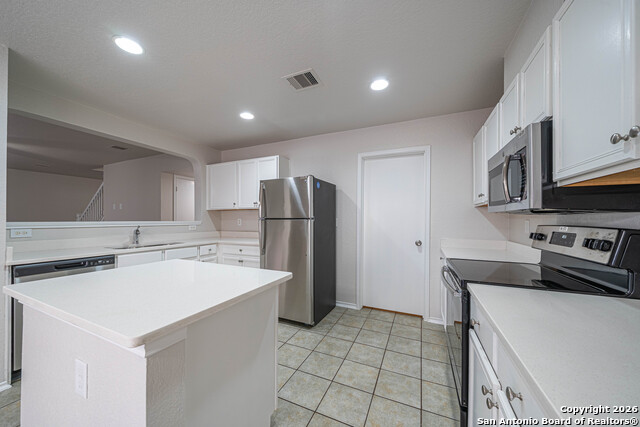 Image 13 of 38 For 8803 Mesa  