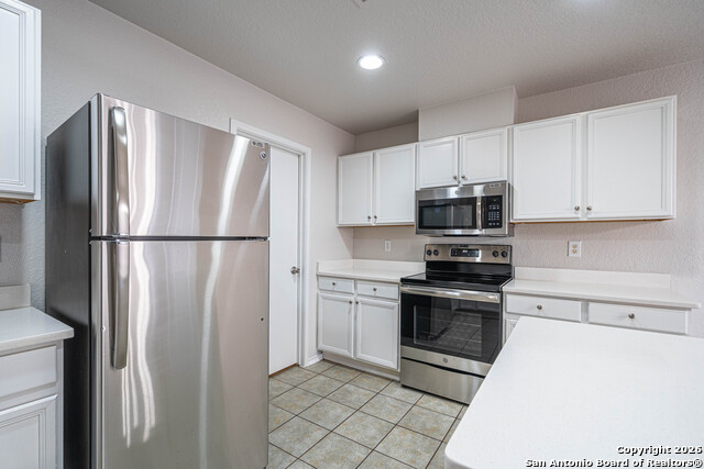 Image 16 of 38 For 8803 Mesa  