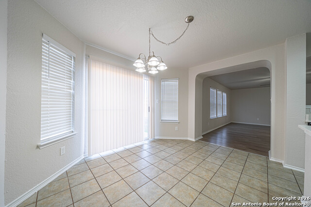 Image 17 of 38 For 8803 Mesa  