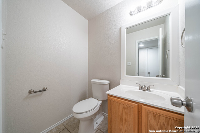 Image 19 of 38 For 8803 Mesa  