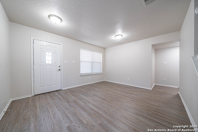 Image 6 of 38 For 8803 Mesa  