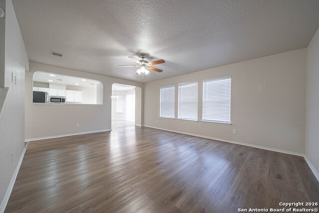 Image 8 of 38 For 8803 Mesa  