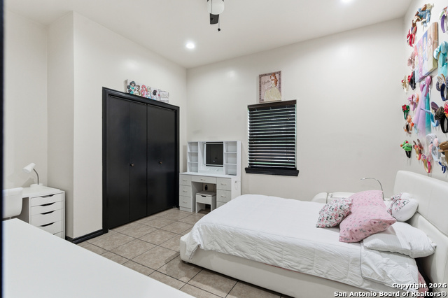 Image 13 of 24 For 2315 Athel  