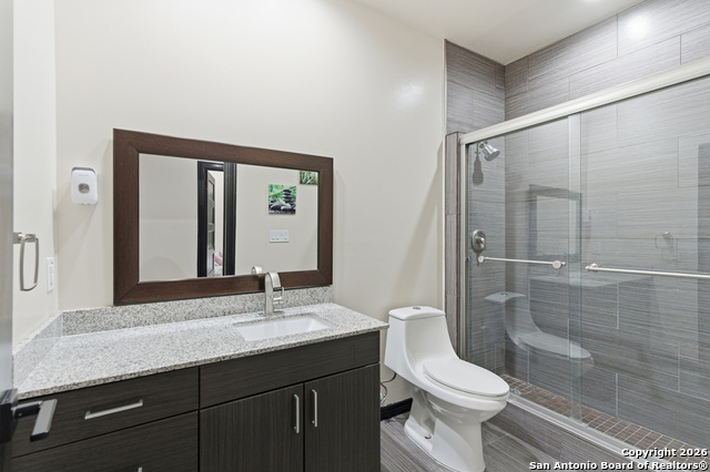 Image 14 of 24 For 2315 Athel  