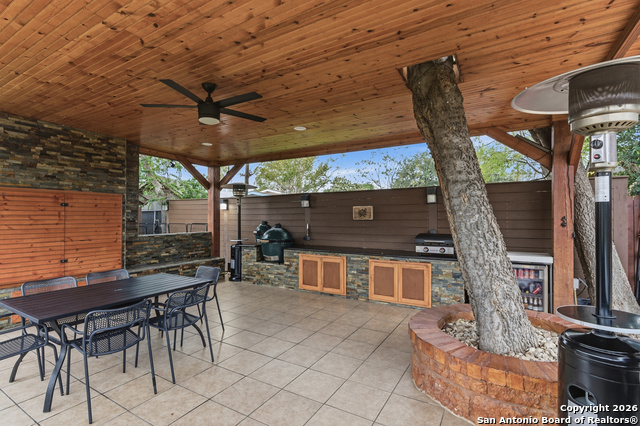 Image 17 of 24 For 2315 Athel  