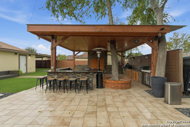 Image 19 of 24 For 2315 Athel  