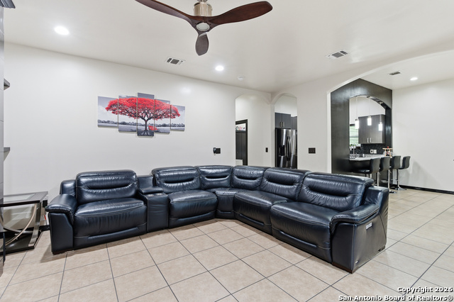 Image 4 of 24 For 2315 Athel  