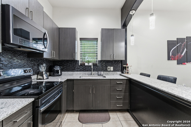 Image 9 of 24 For 2315 Athel  