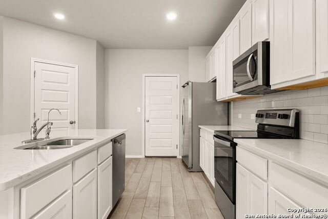 Image 6 of 21 For 10803 Airmen Drive