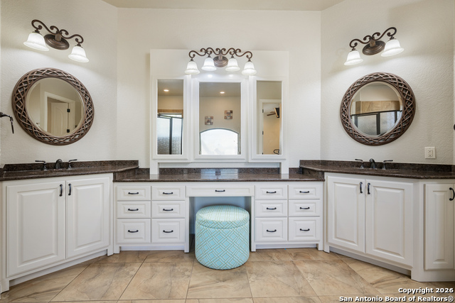 Image 17 of 29 For 1888 Split Mountain