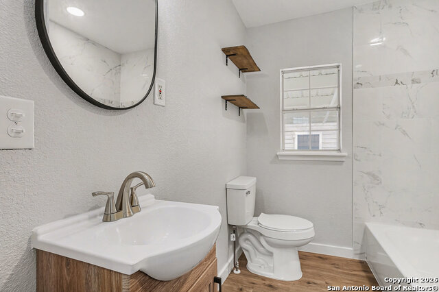 Image 14 of 22 For 2039 Schley Ave