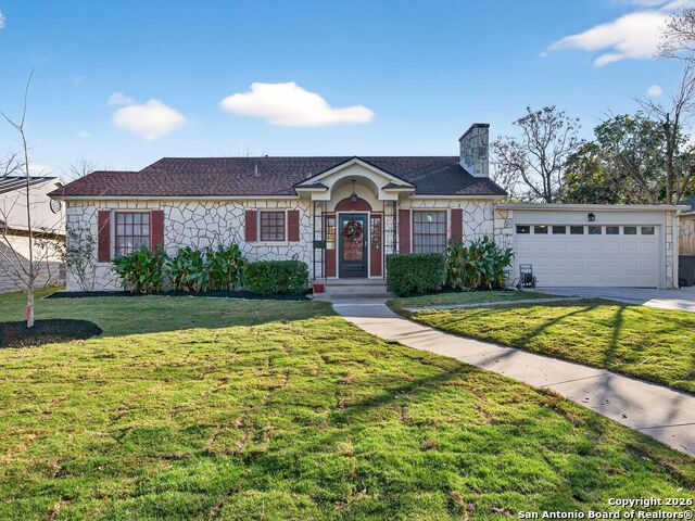 Image 2 of 40 For 166 Lovera Blvd