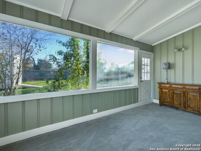 Image 21 of 40 For 166 Lovera Blvd