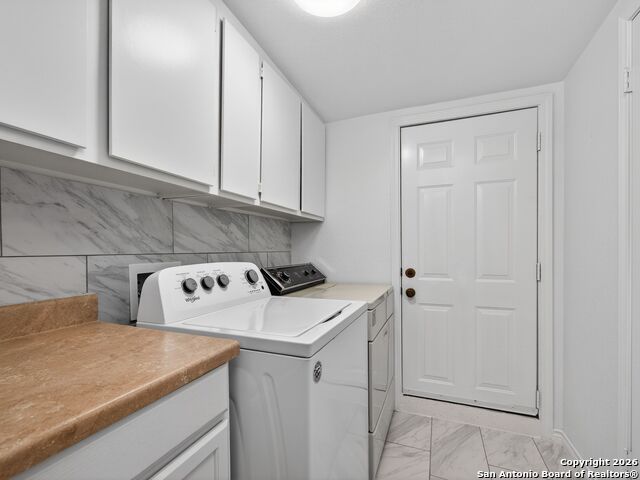 Image 30 of 40 For 166 Lovera Blvd