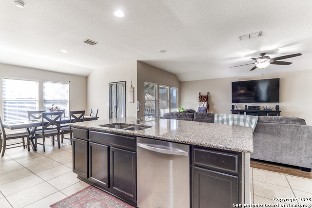 Image 5 of 23 For 7514 Mission Tower