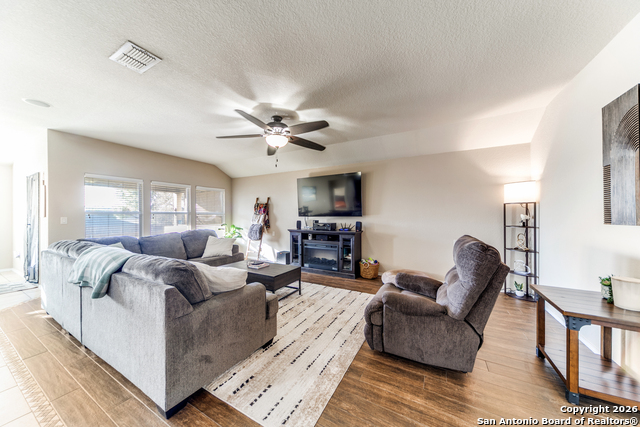 Image 7 of 23 For 7514 Mission Tower