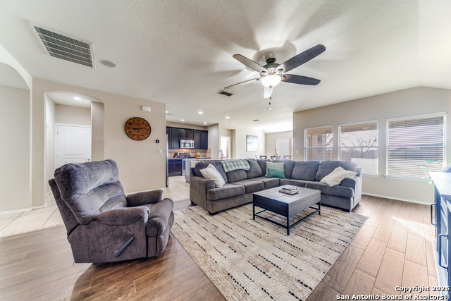 Image 8 of 23 For 7514 Mission Tower