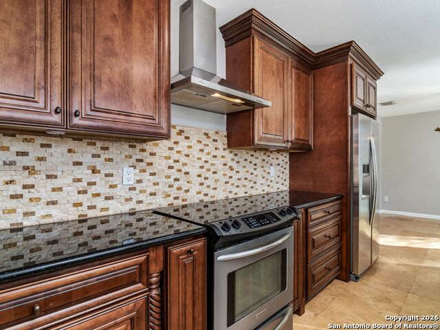 Image 16 of 27 For 16563 Drum Oak