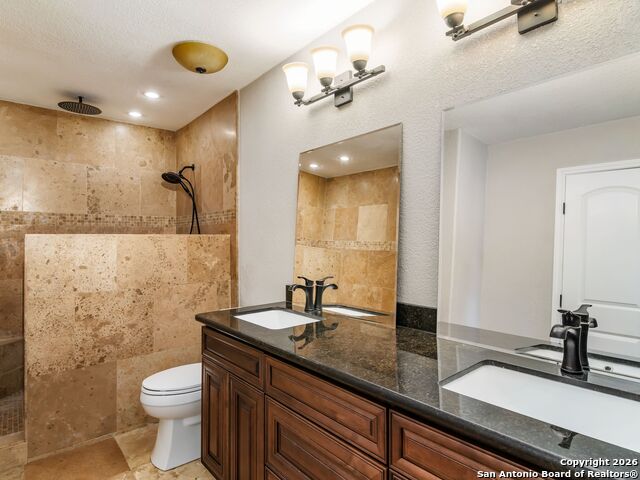 Image 22 of 27 For 16563 Drum Oak