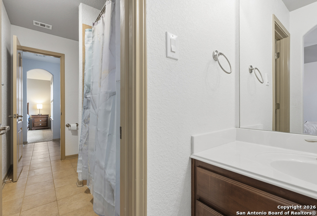 Image 33 of 57 For 26202 Dark Horse