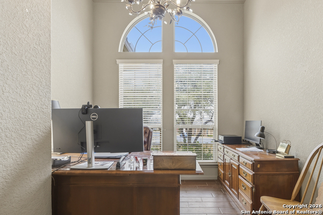 Image 37 of 57 For 26202 Dark Horse