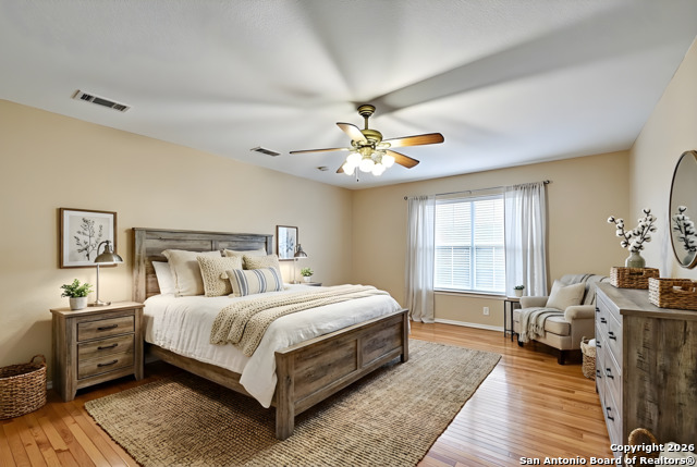 Image 25 of 33 For 5207 Wood Glen